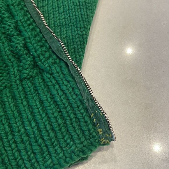 Homemade women’s cardigan size medium to large see measurements green super cool - Picture 3 of 10